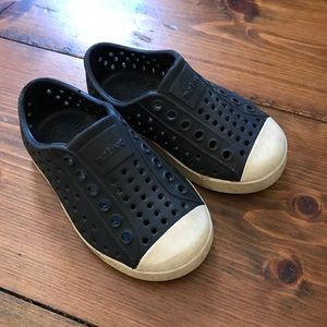 Native Jefferson Slip Ons, Toddler Size 6